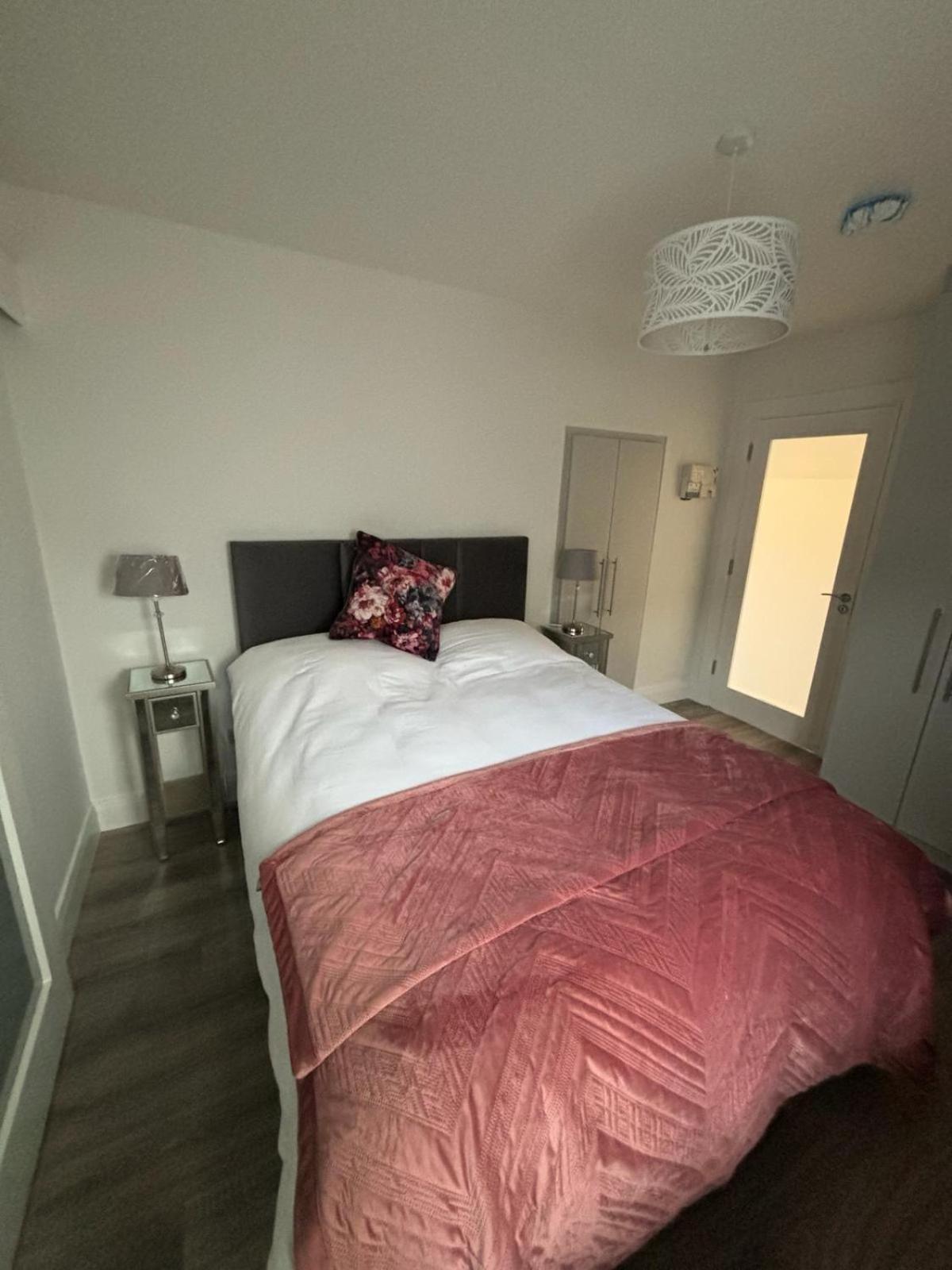 Clifden Lodge 1 Bedroom Apt Килларни Экстерьер фото